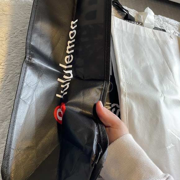 3 large lululemon bags - Picture 3 of 7